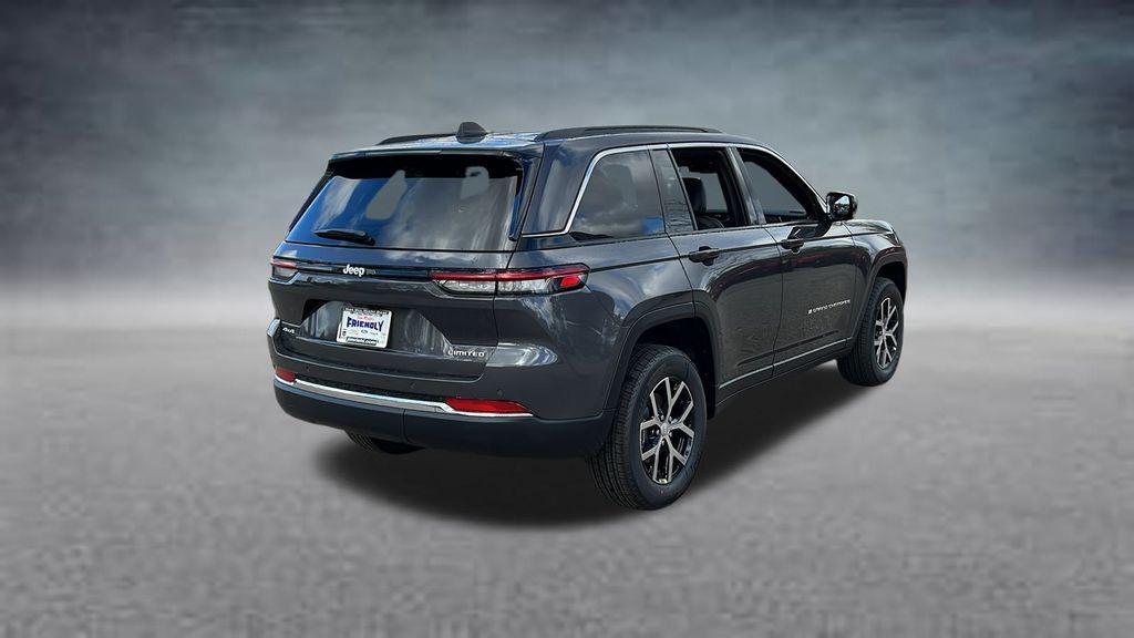 new 2025 Jeep Grand Cherokee car, priced at $43,975