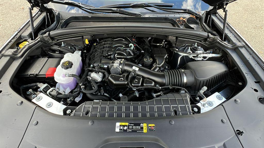 new 2025 Jeep Grand Cherokee car, priced at $43,975