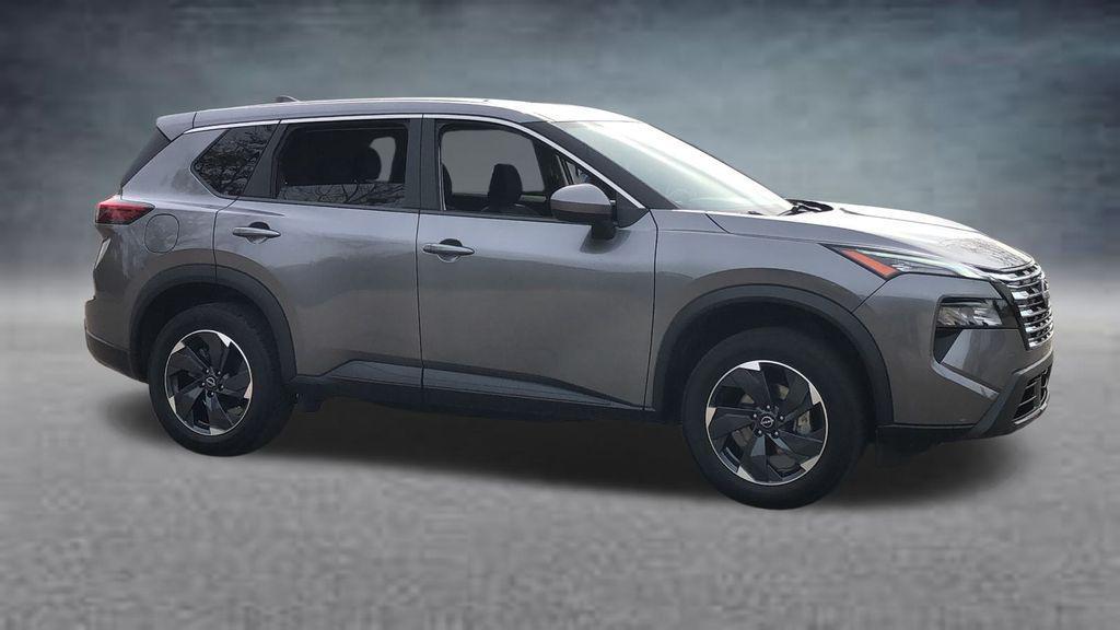 used 2024 Nissan Rogue car, priced at $22,913