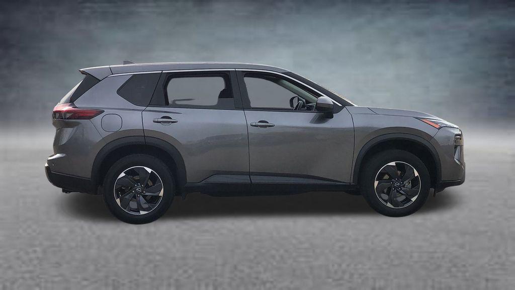 used 2024 Nissan Rogue car, priced at $22,913