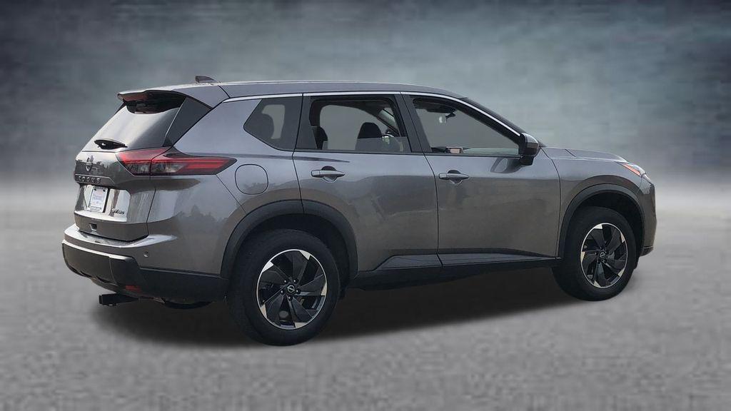 used 2024 Nissan Rogue car, priced at $22,913