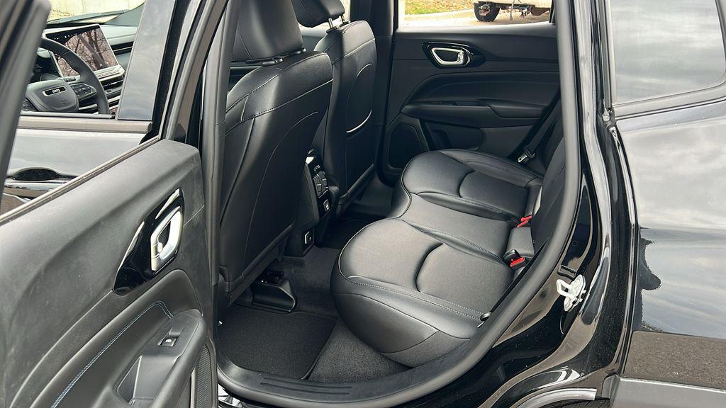 new 2026 Jeep Compass car, priced at $32,067