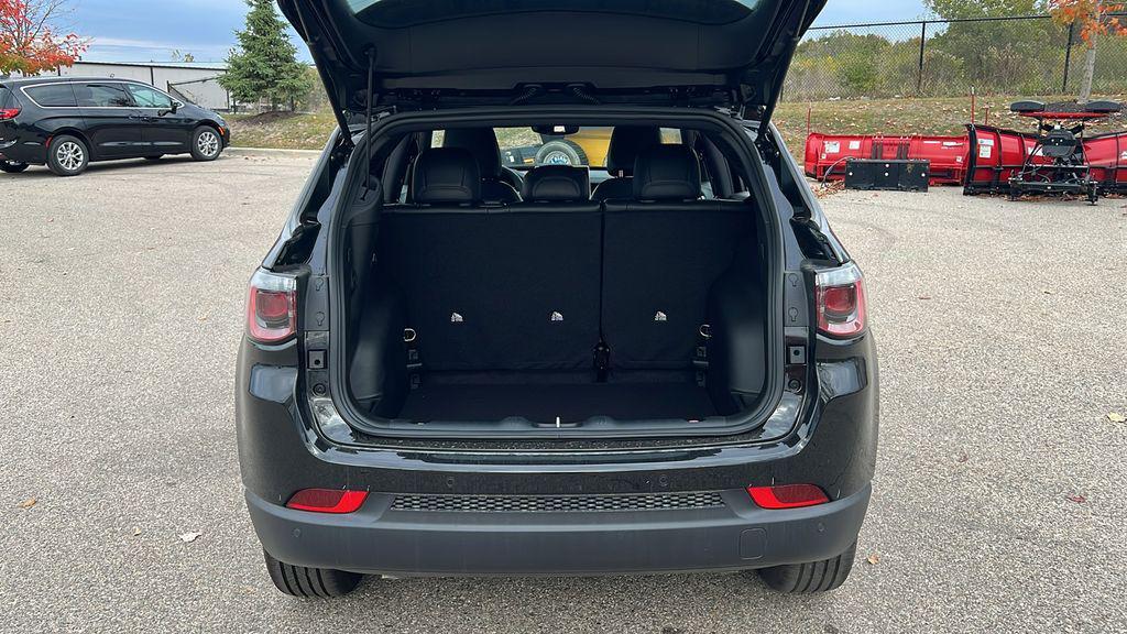 new 2026 Jeep Compass car, priced at $32,067