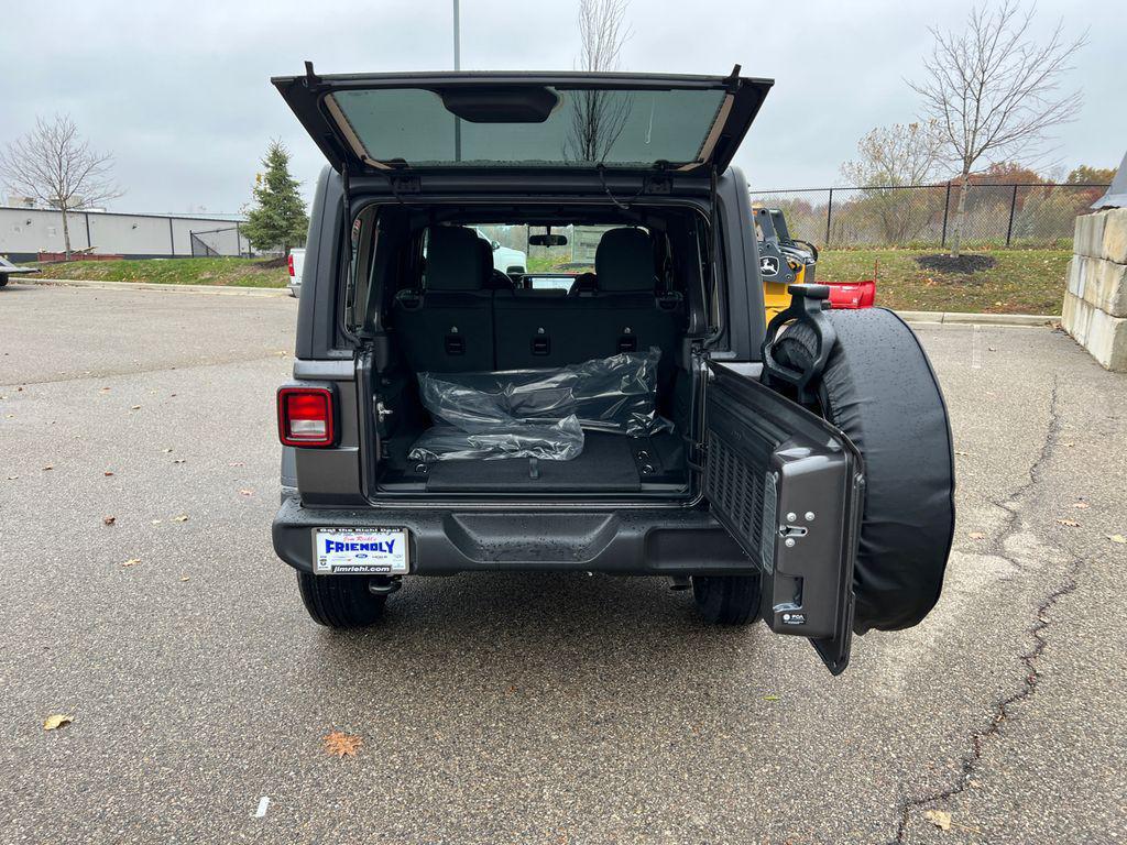 new 2026 Jeep Wrangler car, priced at $42,880