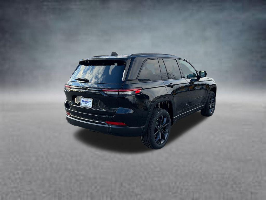 new 2025 Jeep Grand Cherokee car, priced at $46,808