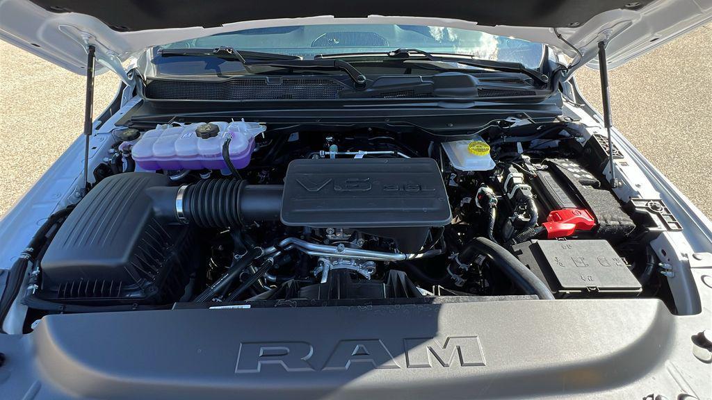 new 2025 Ram 1500 car, priced at $40,992