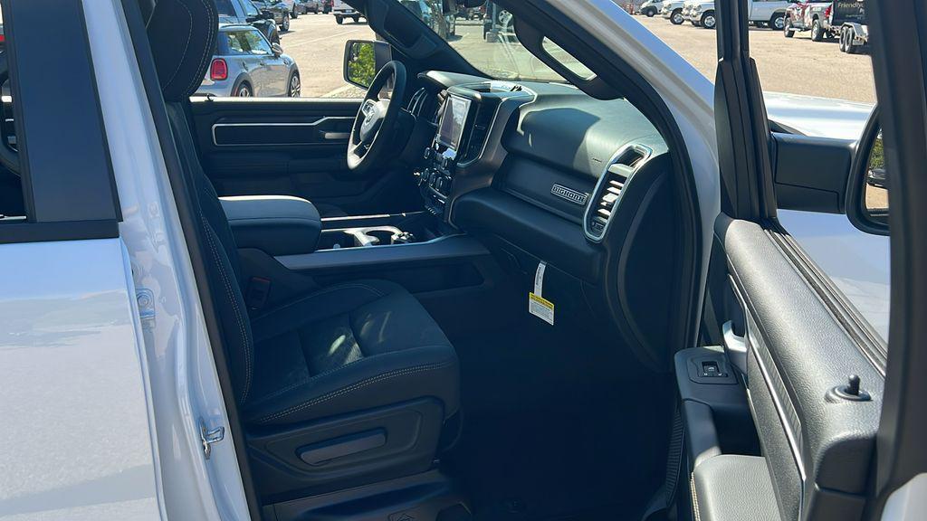 new 2025 Ram 1500 car, priced at $40,992