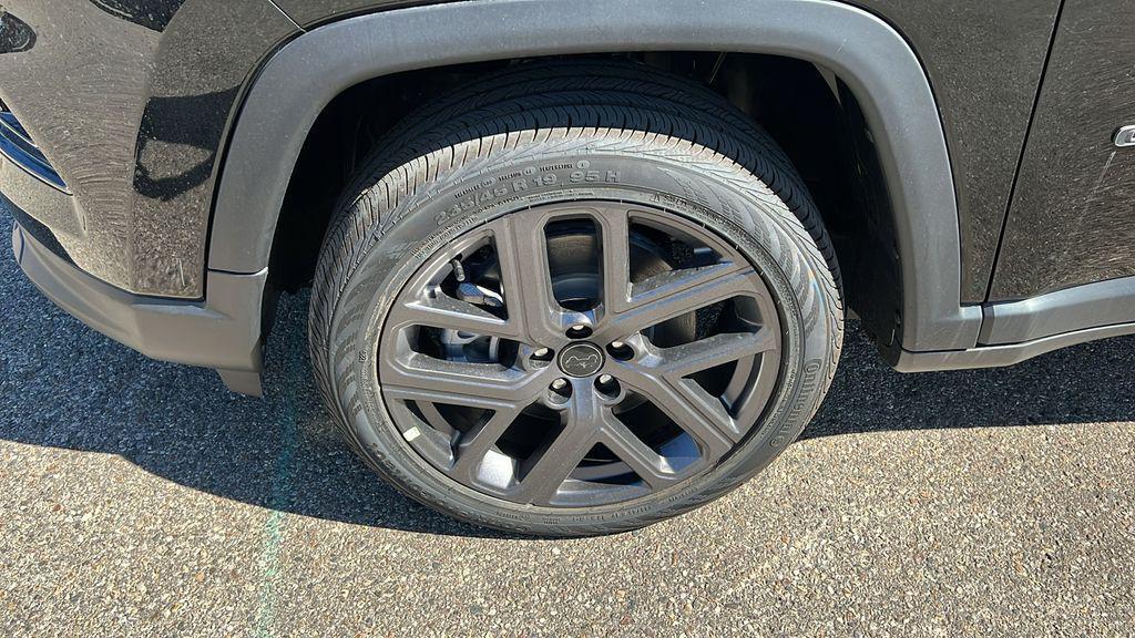 new 2026 Jeep Compass car, priced at $29,817