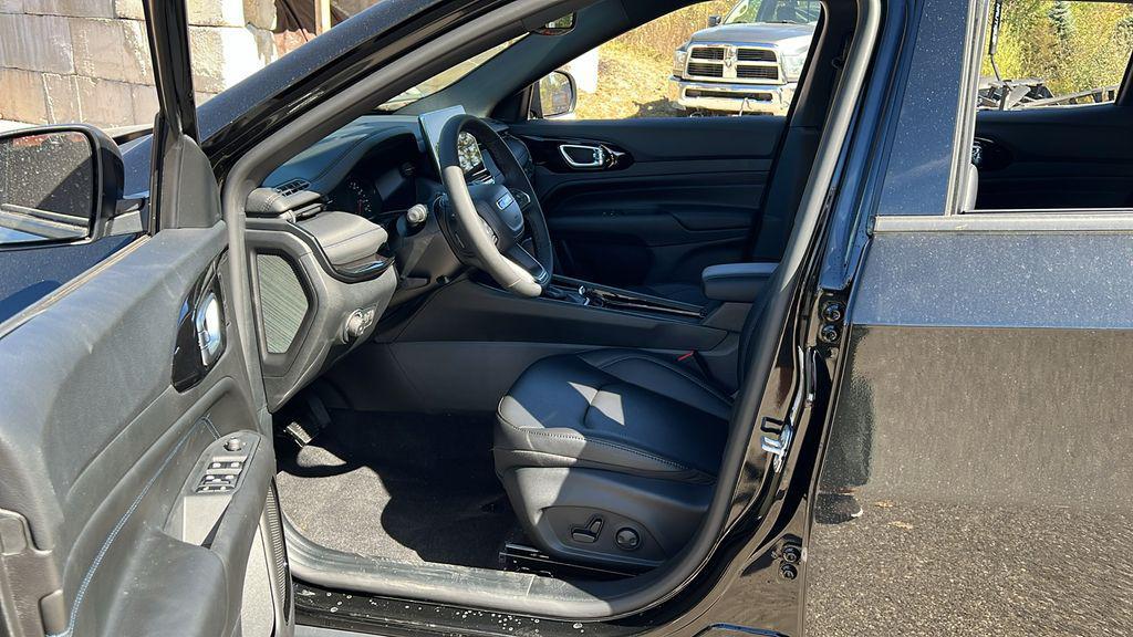 new 2026 Jeep Compass car, priced at $29,817