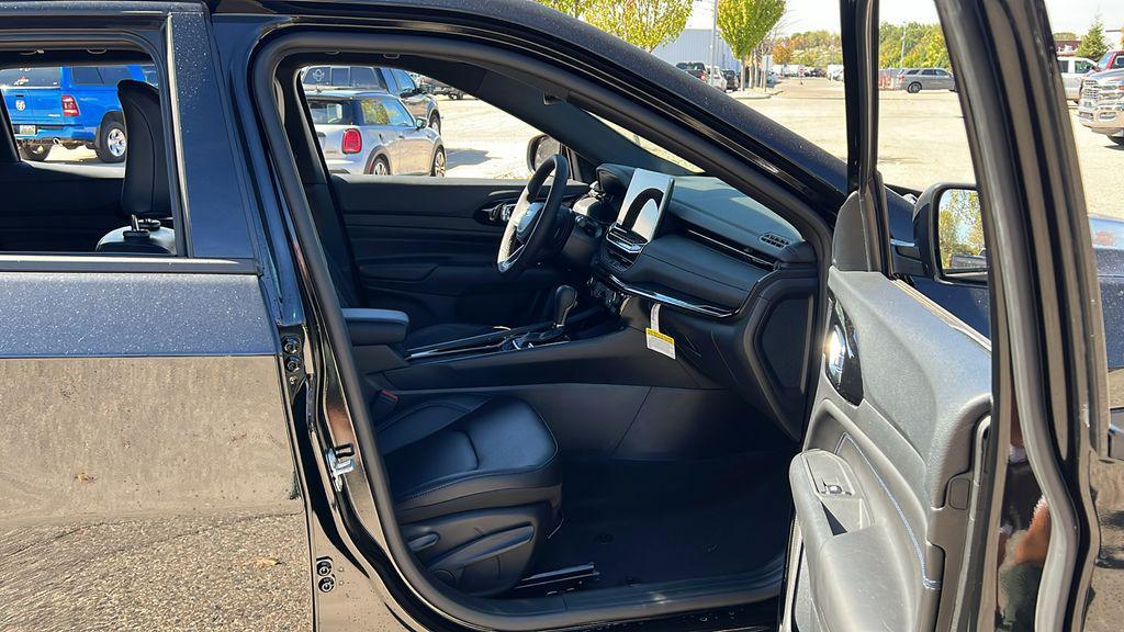 new 2026 Jeep Compass car, priced at $29,817