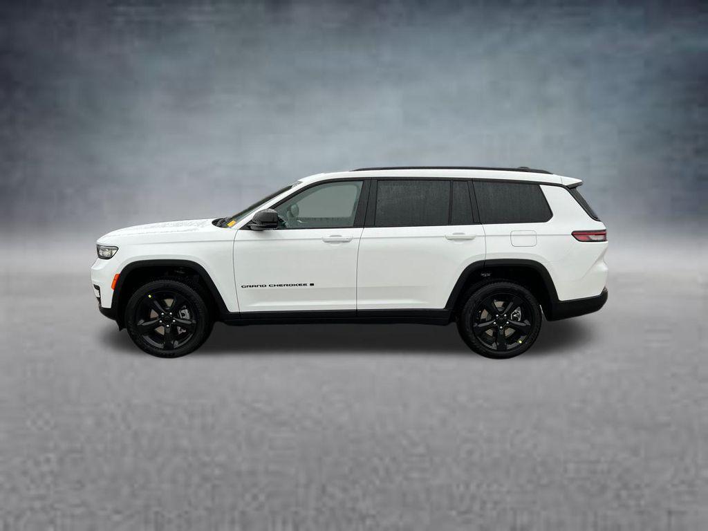 new 2025 Jeep Grand Cherokee L car, priced at $42,881