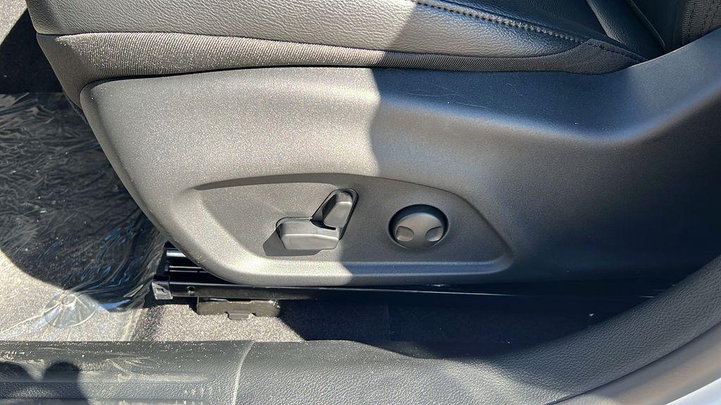 new 2026 Jeep Compass car, priced at $31,296