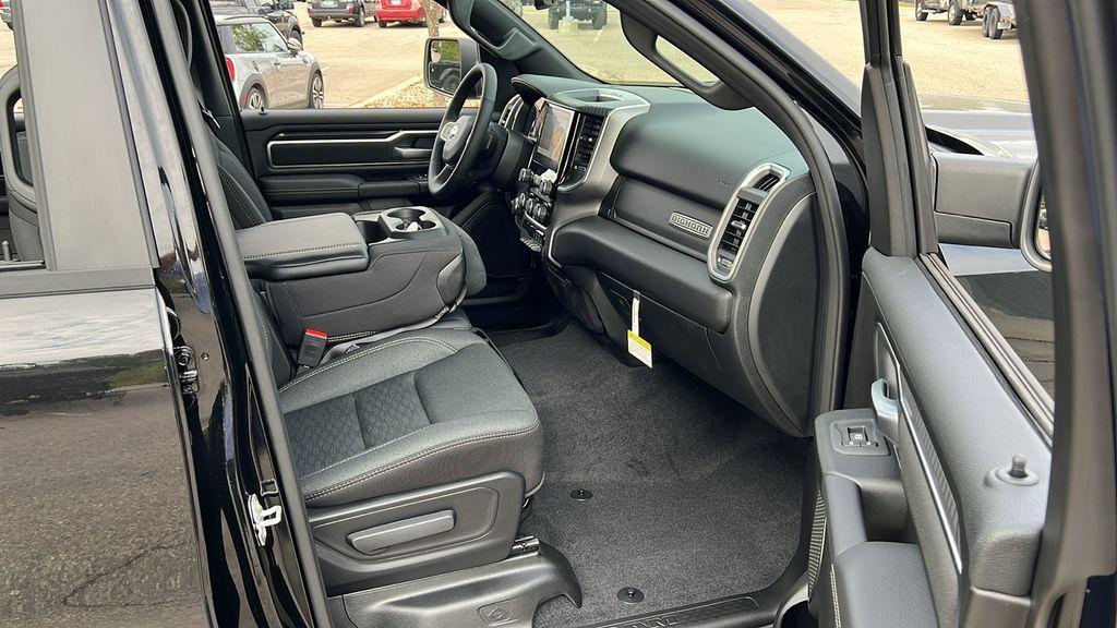 new 2025 Ram 1500 car, priced at $41,701