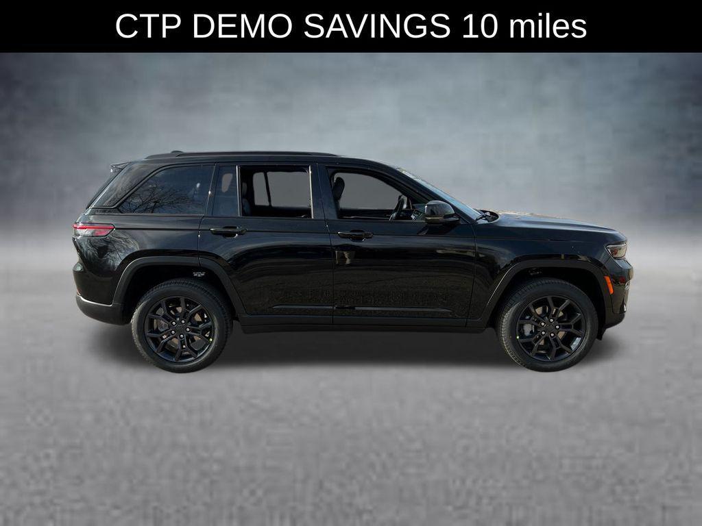 new 2025 Jeep Grand Cherokee car, priced at $46,808