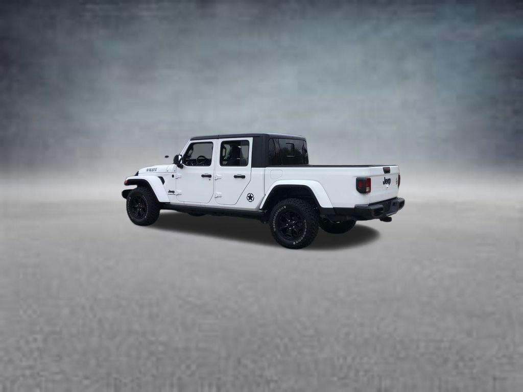 used 2021 Jeep Gladiator car, priced at $30,404