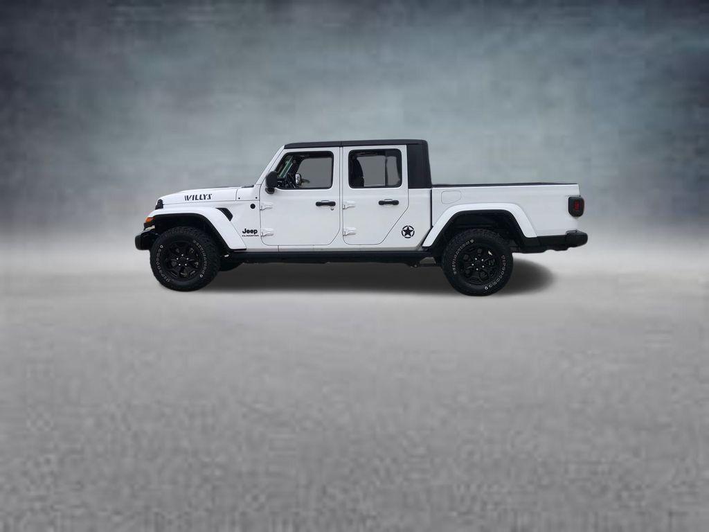 used 2021 Jeep Gladiator car, priced at $30,404