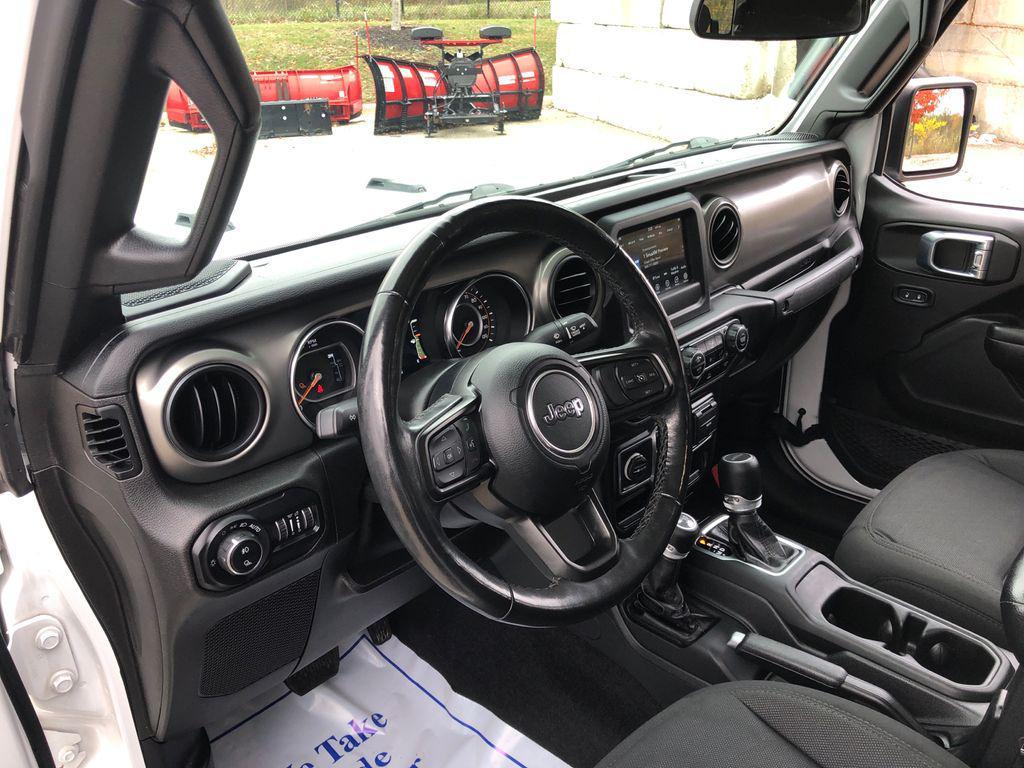 used 2021 Jeep Gladiator car, priced at $30,404