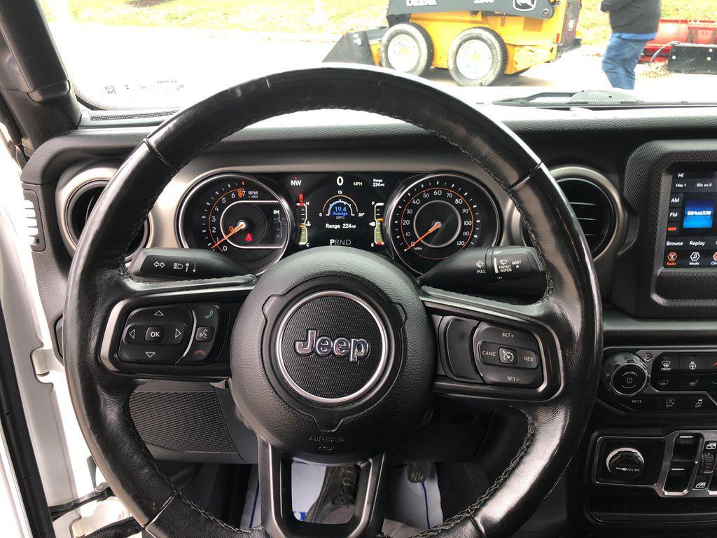 used 2021 Jeep Gladiator car, priced at $30,404