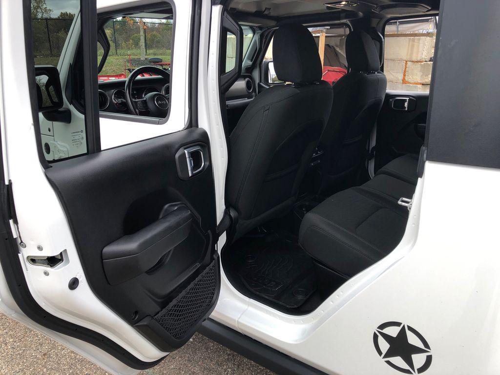 used 2021 Jeep Gladiator car, priced at $30,404