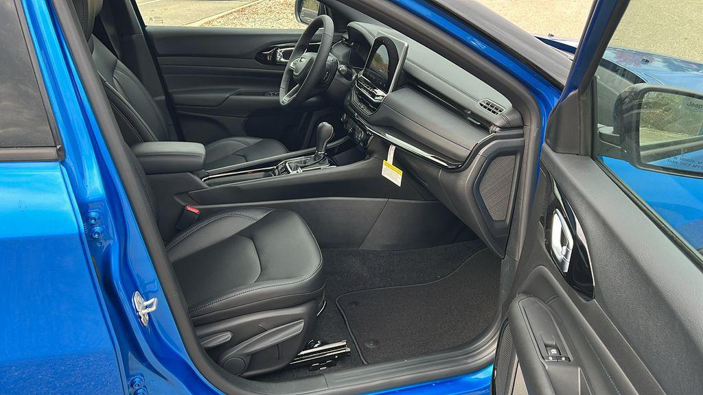 new 2026 Jeep Compass car, priced at $32,067