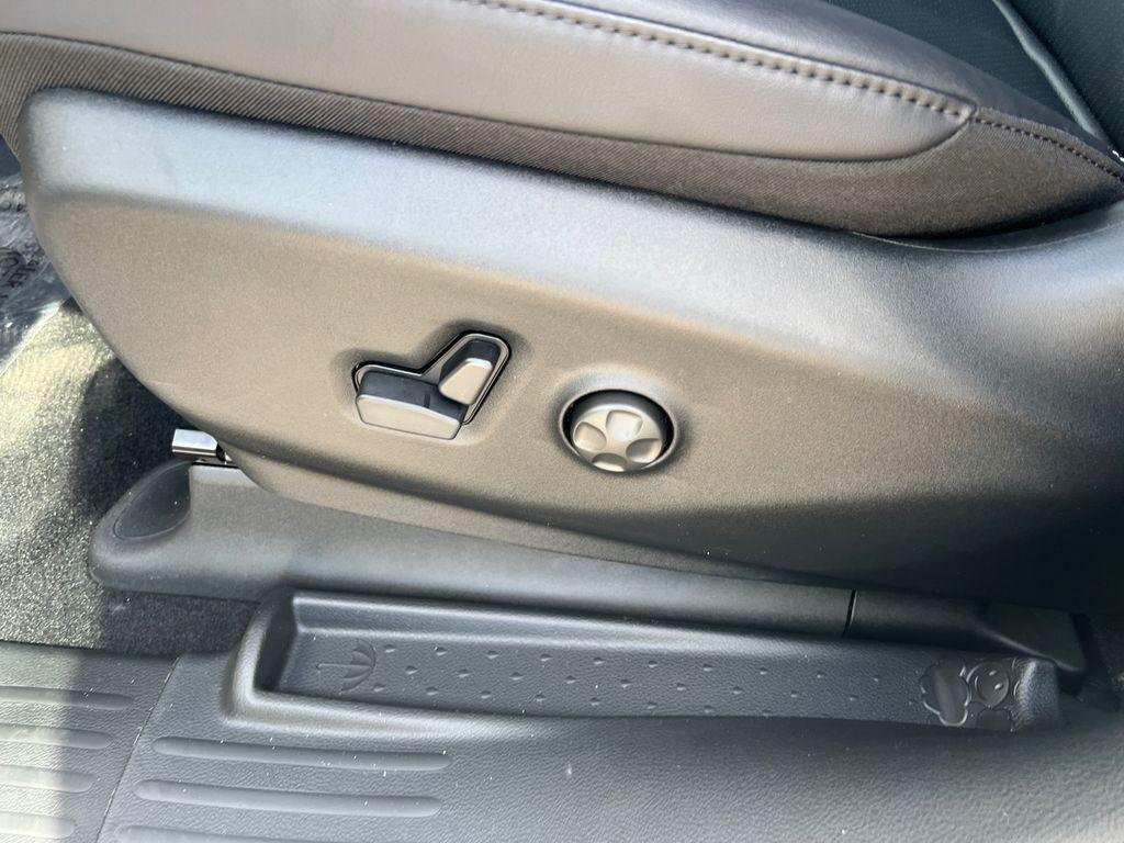 new 2026 Chrysler Pacifica car, priced at $41,038