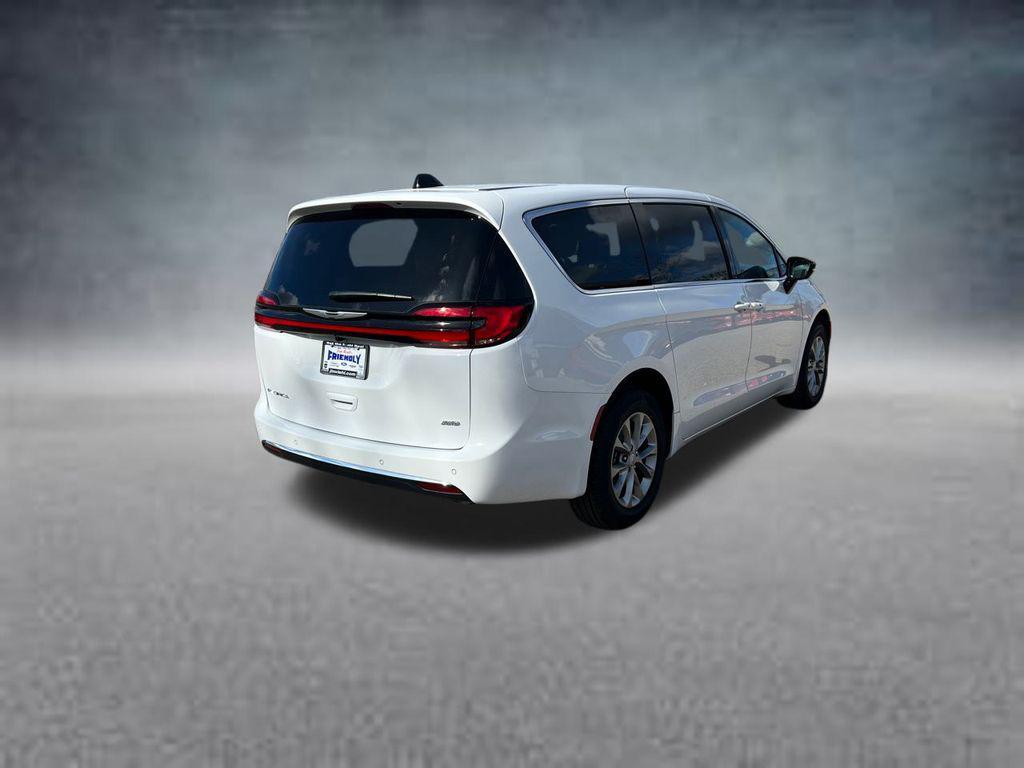 new 2026 Chrysler Pacifica car, priced at $41,038