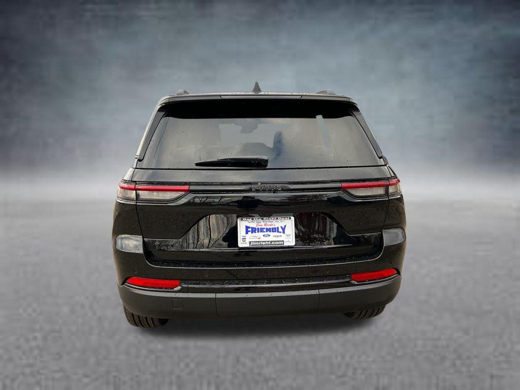 new 2025 Jeep Grand Cherokee car, priced at $46,808