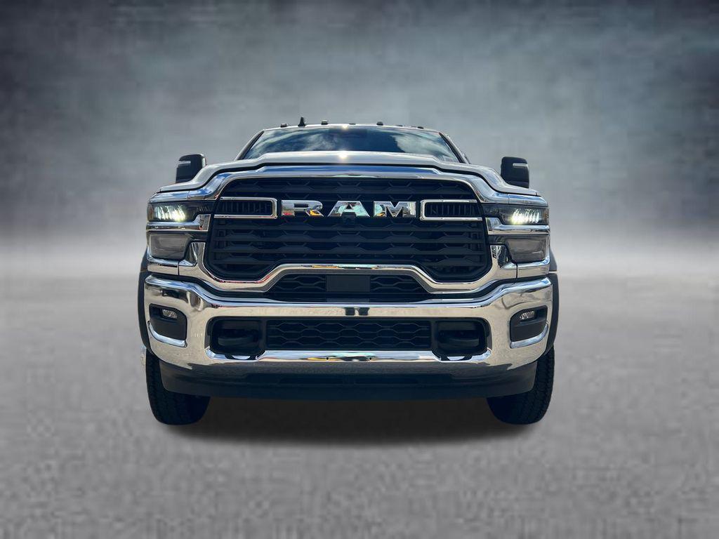 new 2025 Jeep Grand Cherokee car, priced at $40,464