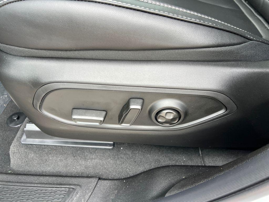 new 2025 Jeep Grand Cherokee L car, priced at $47,996