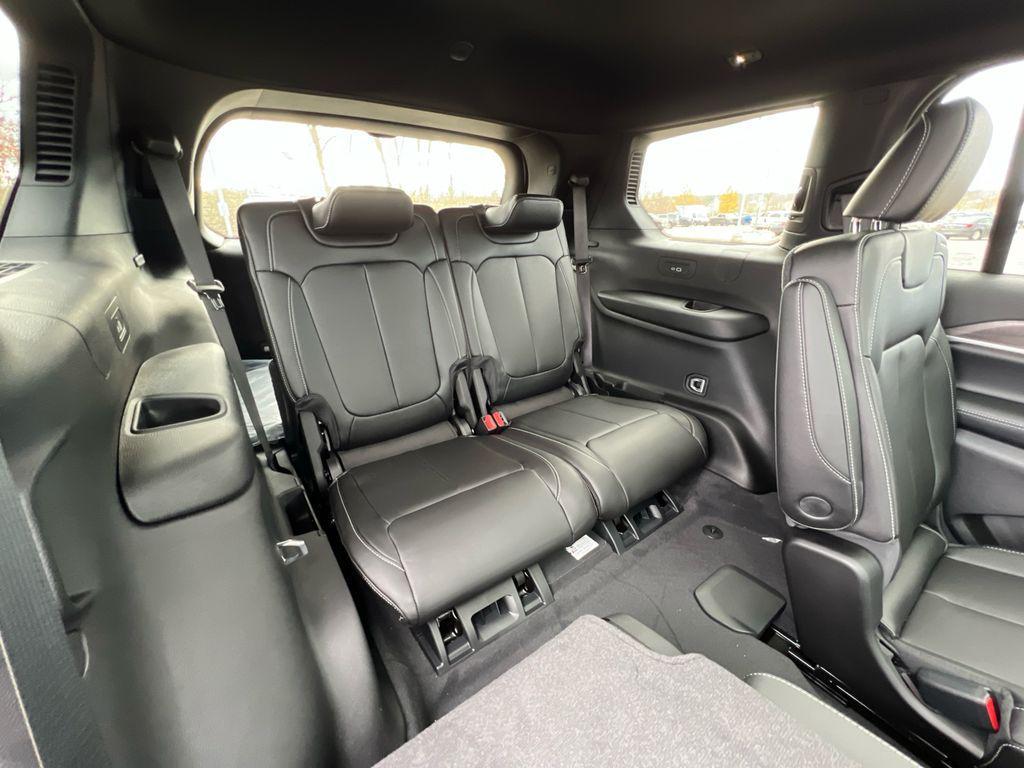 new 2025 Jeep Grand Cherokee L car, priced at $47,996