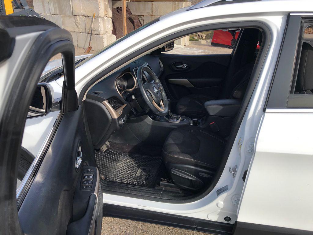 used 2017 Jeep Cherokee car, priced at $14,969