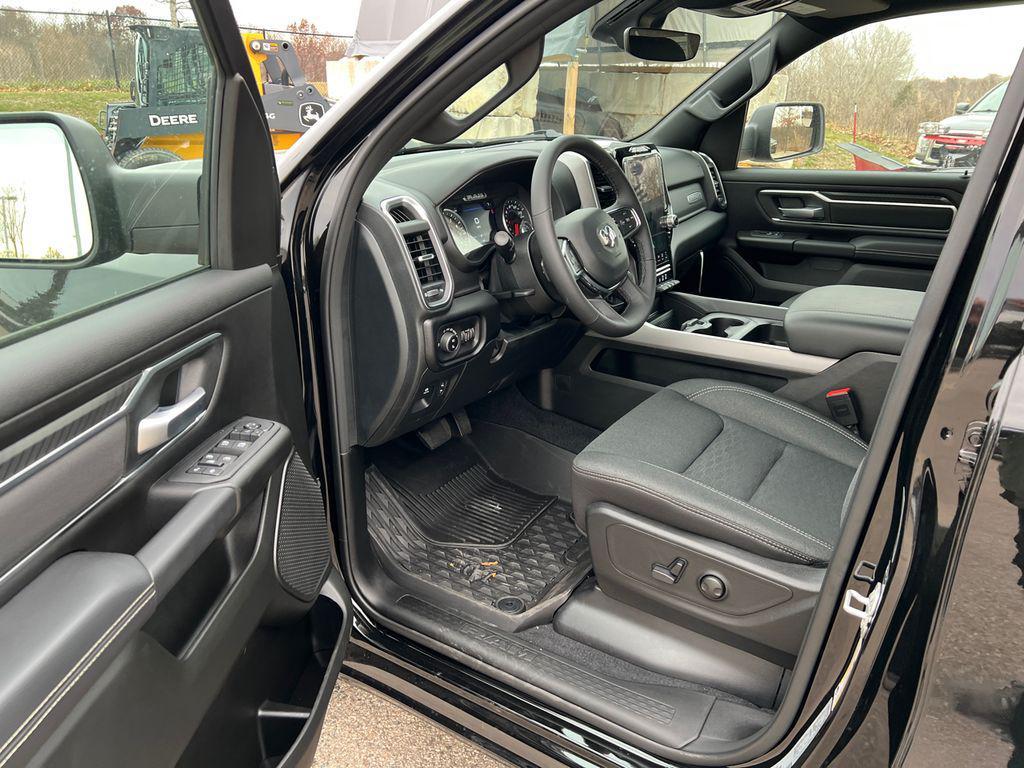 new 2025 Ram 1500 car, priced at $45,956