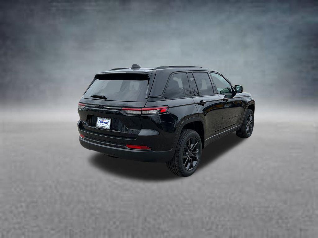 new 2025 Jeep Grand Cherokee car, priced at $46,808