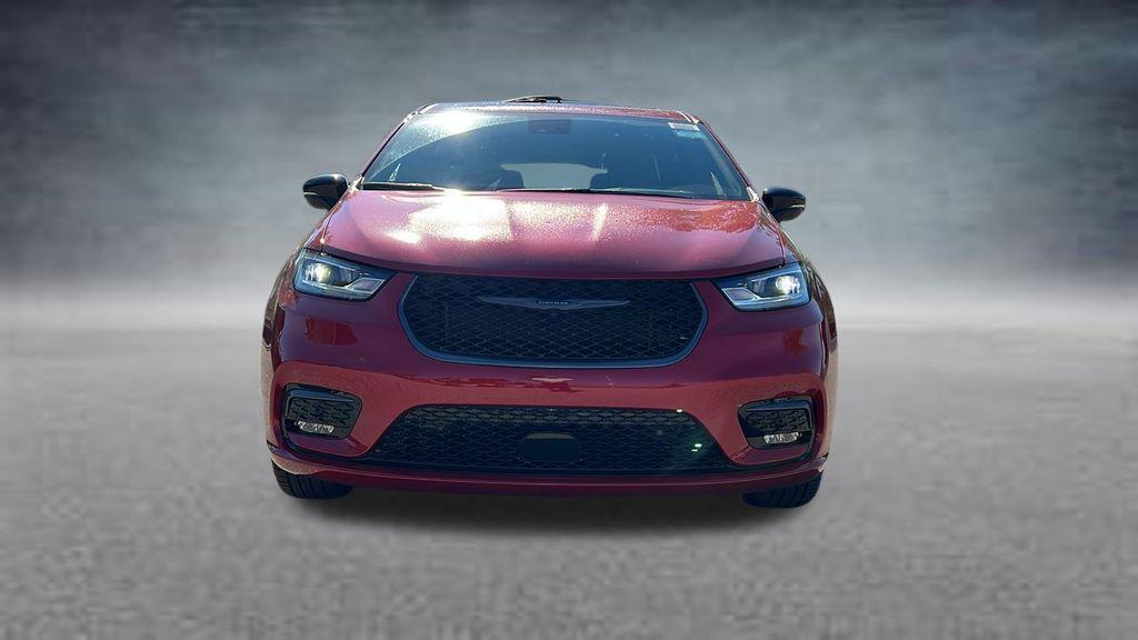new 2026 Chrysler Pacifica car, priced at $37,856
