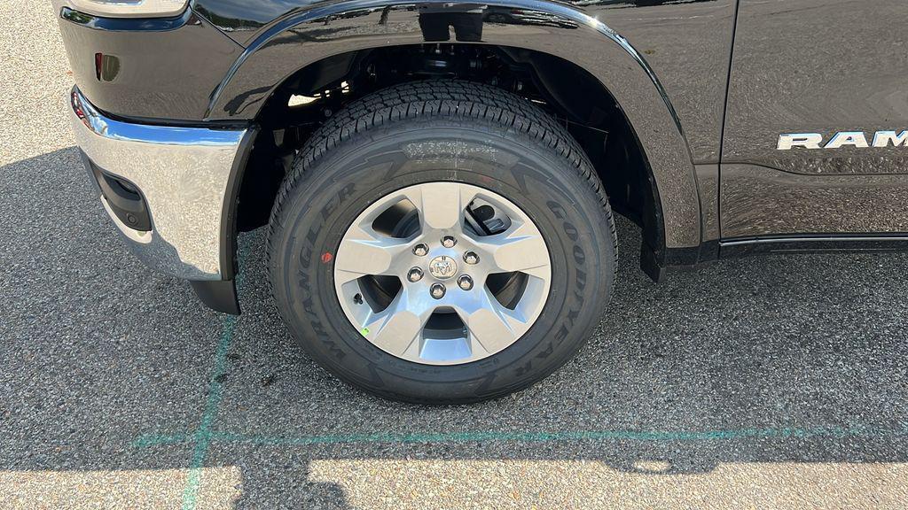 new 2025 Ram 1500 car, priced at $41,450