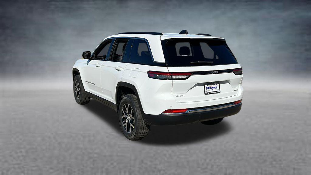 new 2025 Jeep Grand Cherokee car, priced at $40,464