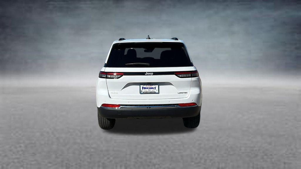 new 2025 Jeep Grand Cherokee car, priced at $40,464