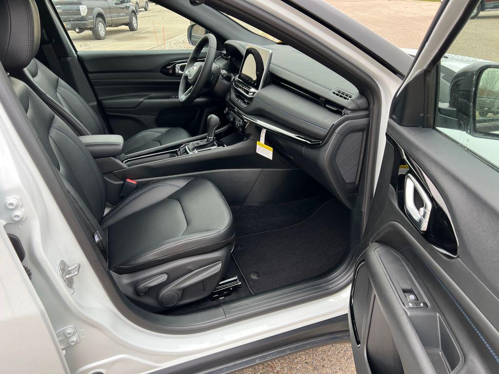 new 2026 Jeep Compass car, priced at $32,130