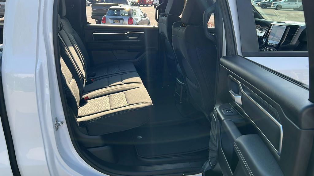 new 2025 Ram 1500 car, priced at $41,472