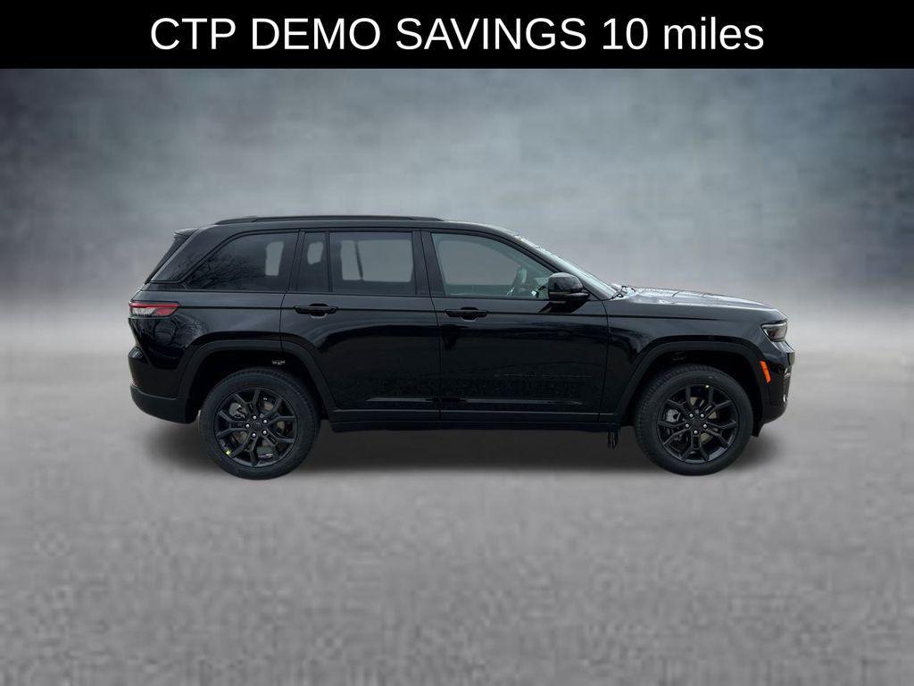 new 2025 Jeep Grand Cherokee car, priced at $46,808