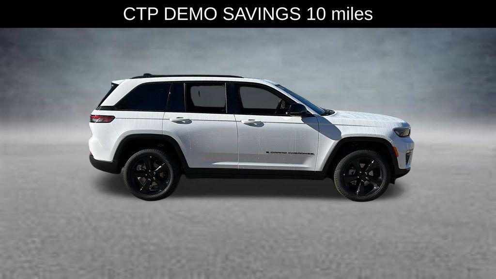 new 2025 Jeep Grand Cherokee car, priced at $47,446
