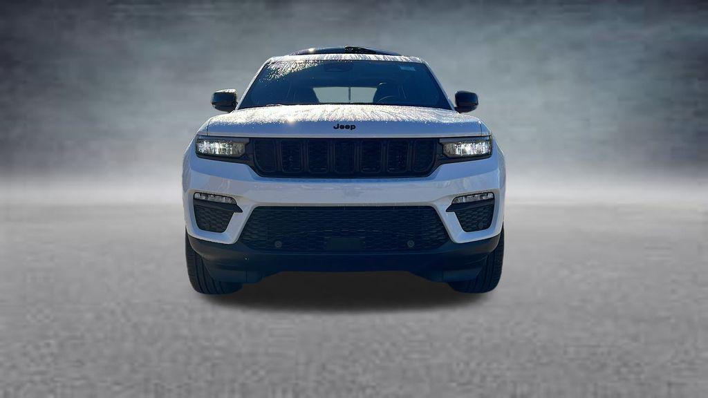 new 2025 Jeep Grand Cherokee car, priced at $47,446