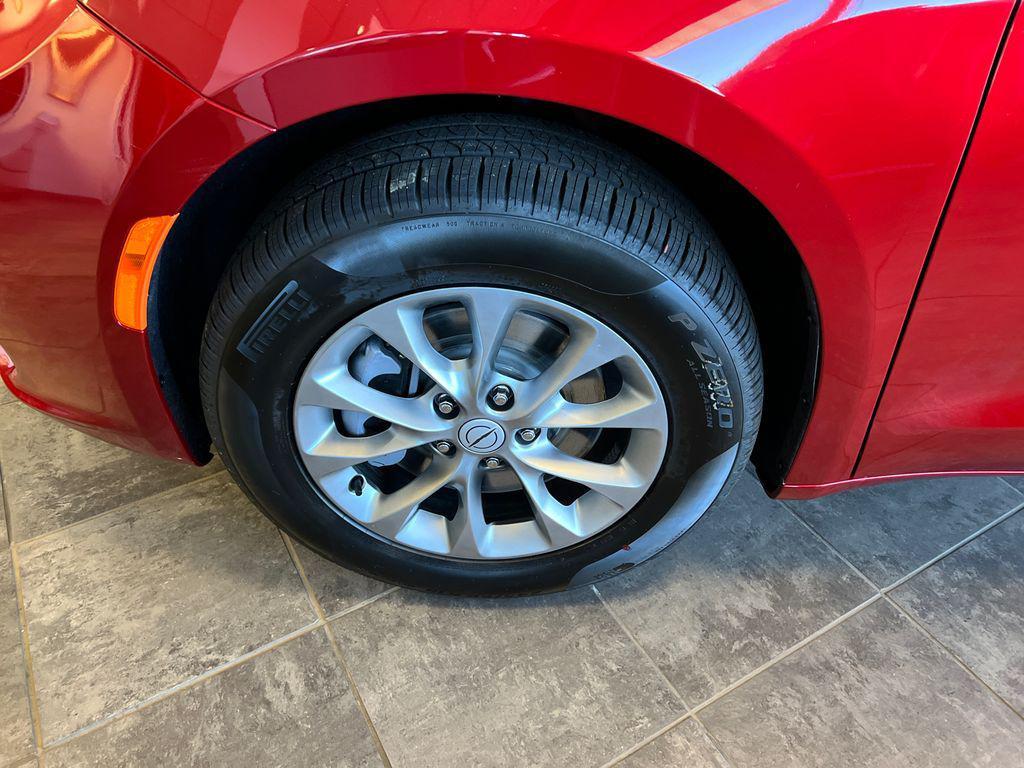 new 2026 Chrysler Pacifica car, priced at $43,546