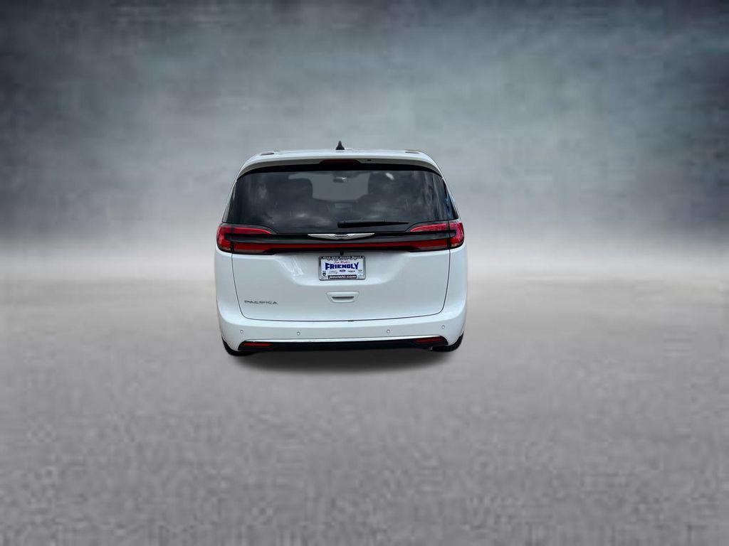 new 2026 Chrysler Pacifica car, priced at $38,264