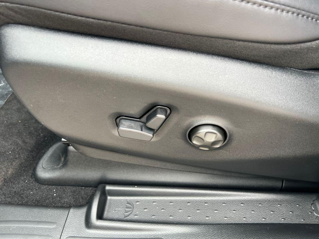 new 2026 Chrysler Pacifica car, priced at $38,264