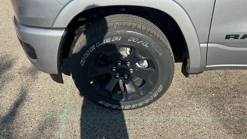 new 2025 Ram 1500 car, priced at $43,291