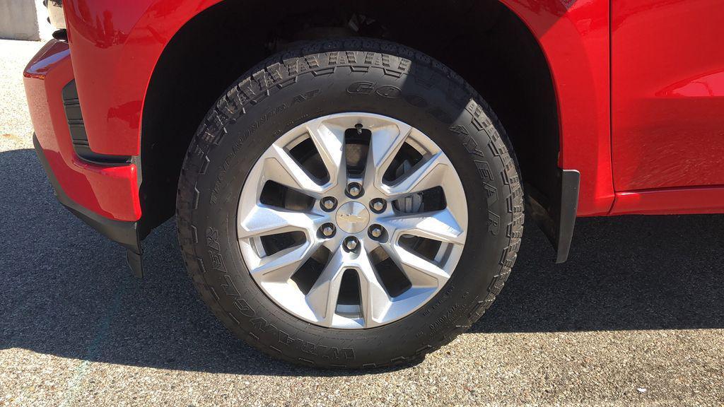 used 2019 Chevrolet Silverado 1500 car, priced at $26,306