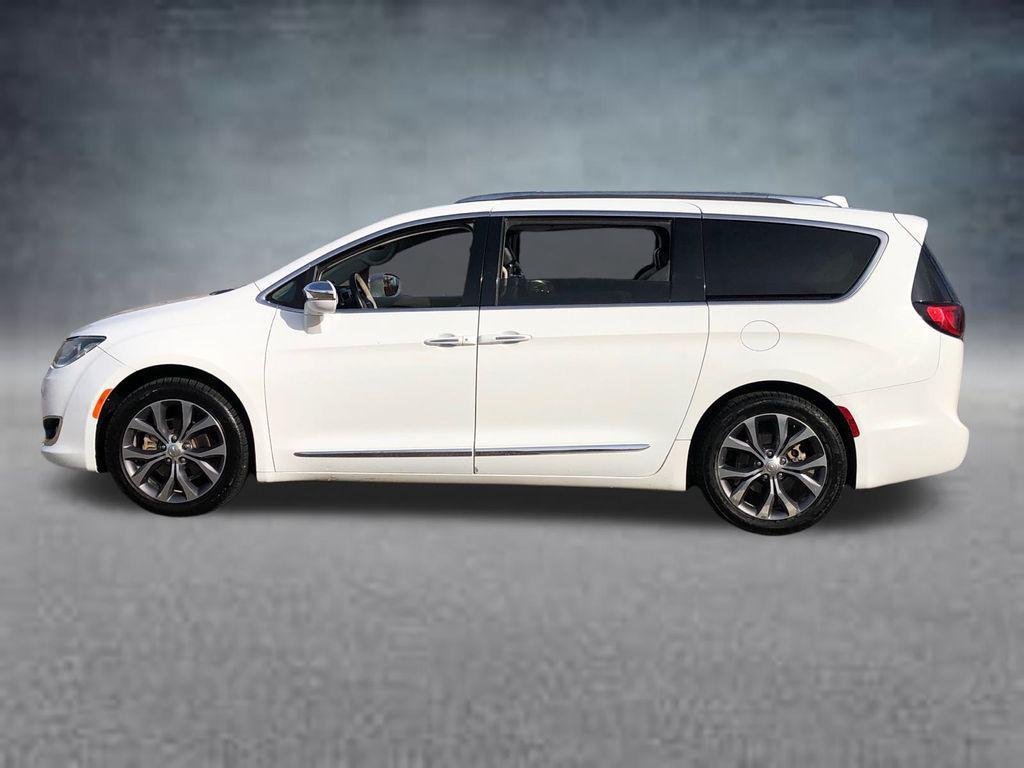 used 2018 Chrysler Pacifica car, priced at $14,969