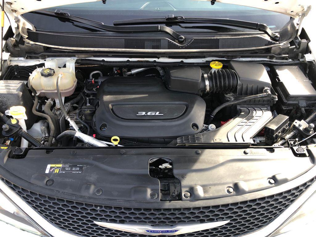 used 2018 Chrysler Pacifica car, priced at $14,969