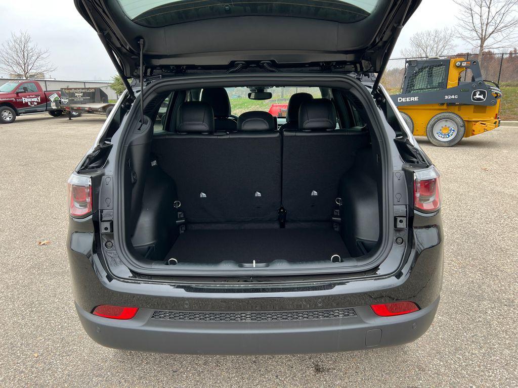 new 2026 Jeep Compass car, priced at $30,906